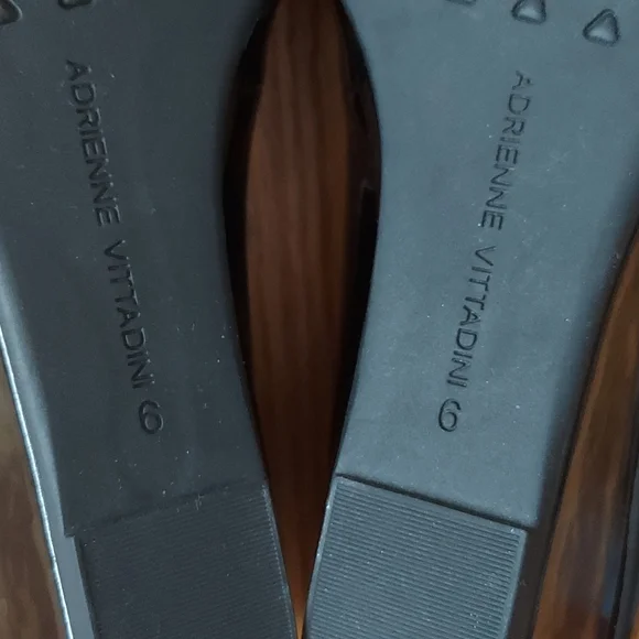 Adrienne Vittadini Palm Beach Black Patent Wedges w/ Rhinestone Details Size 6 - Picture 13 of 16